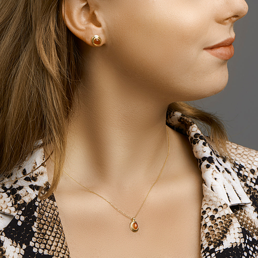 Hanger carneool 14k geelgoud