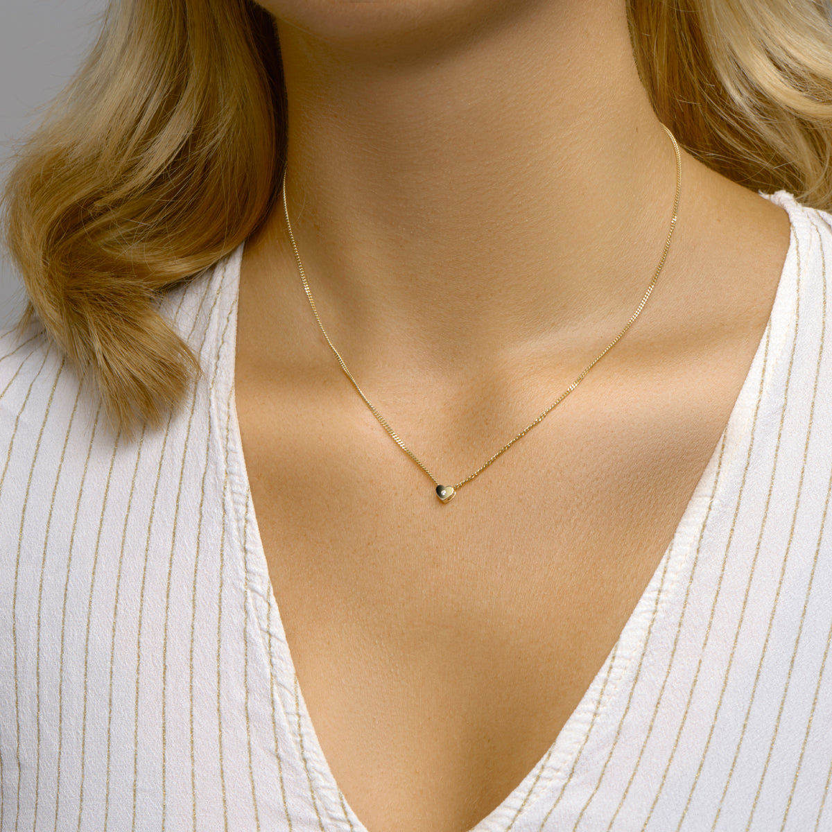 Hanger hart zirkonia 14k geelgoud