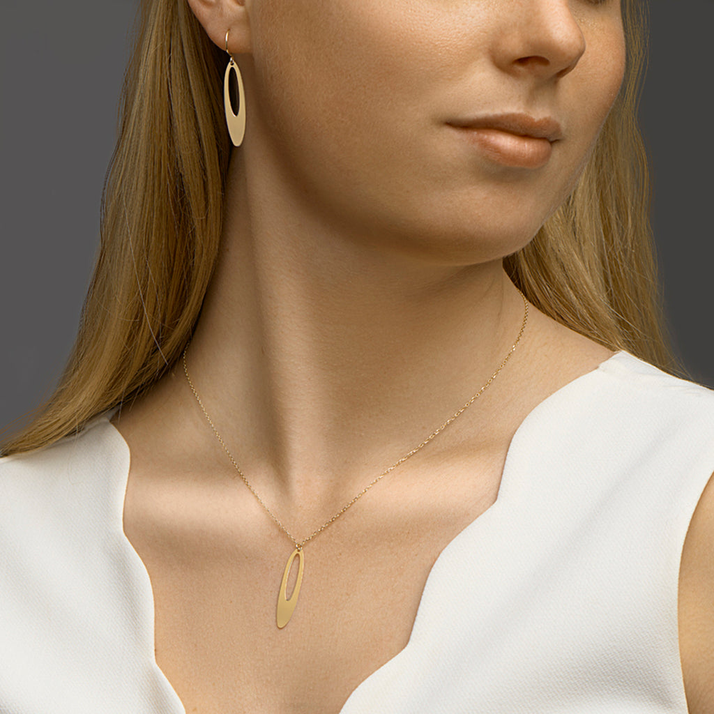 Oorhangers ovaal franse haak 14k geelgoud