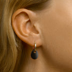 Klapoorringen onyx 14k geelgoud