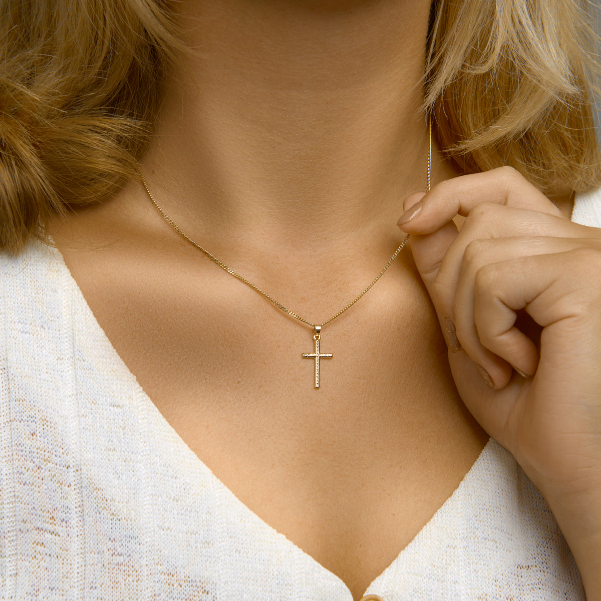 Hanger kruis gediamanteerd 14k geelgoud