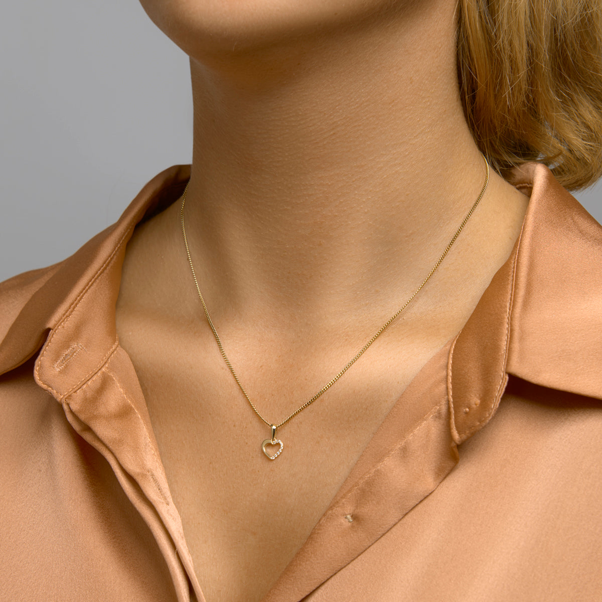 Hanger hart zirkonia 14k geelgoud