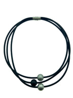 rubber collier met 3 bollen