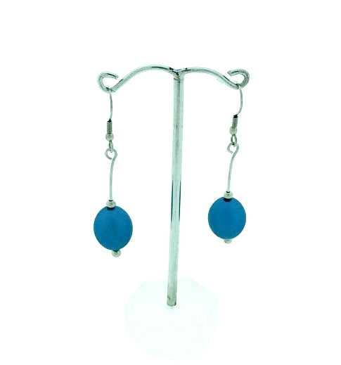 Hangoorbellen met een ovale kraal