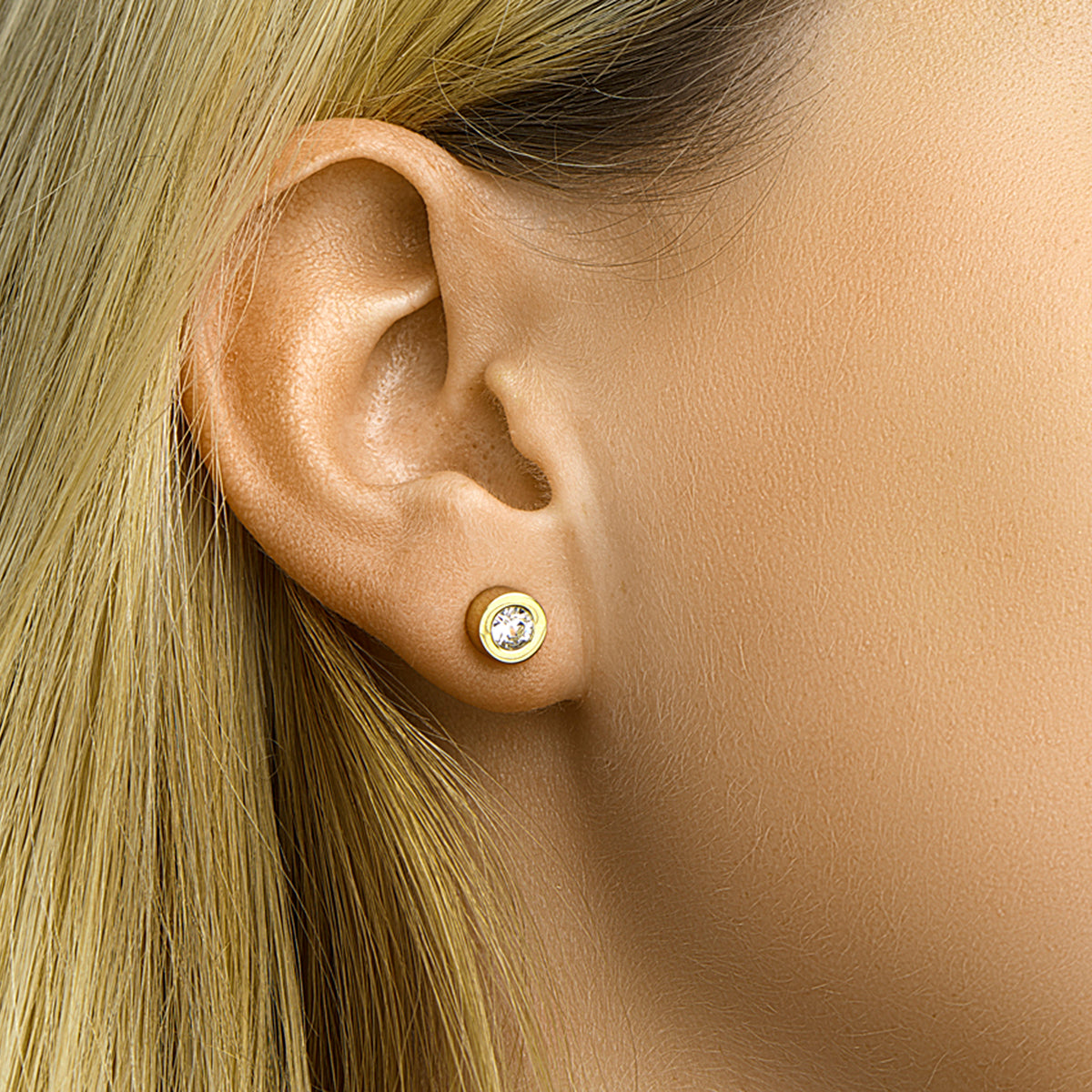 Oorknoppen strass 7 mm edelstaal