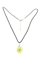 Hanger van kunsthars bloem klein geel