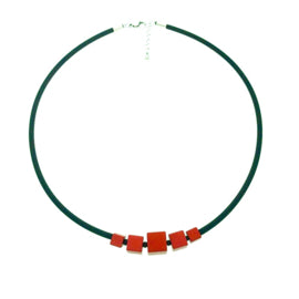 Handgemaakt collier vierkanten rijtje