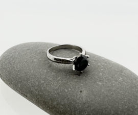 Handgemaakte zilveren moissanite ring