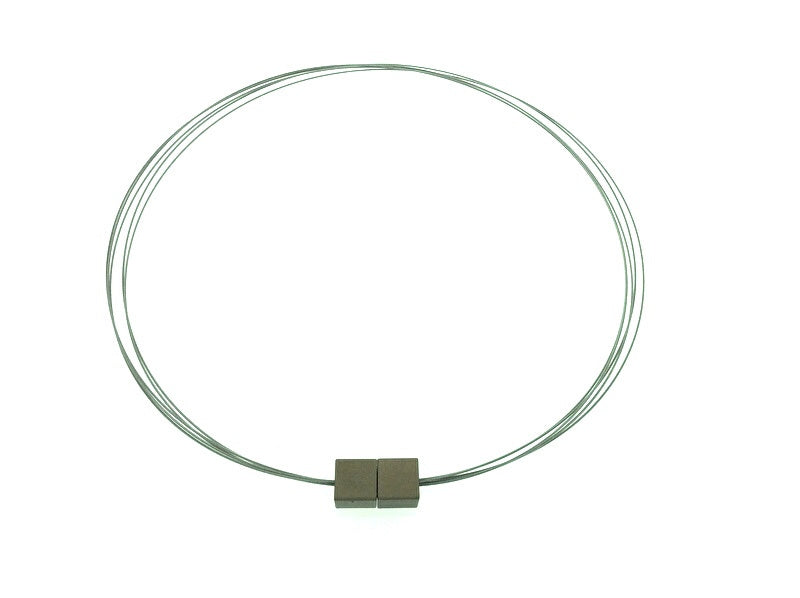 Handgemaakt collier magneet vierkantjes