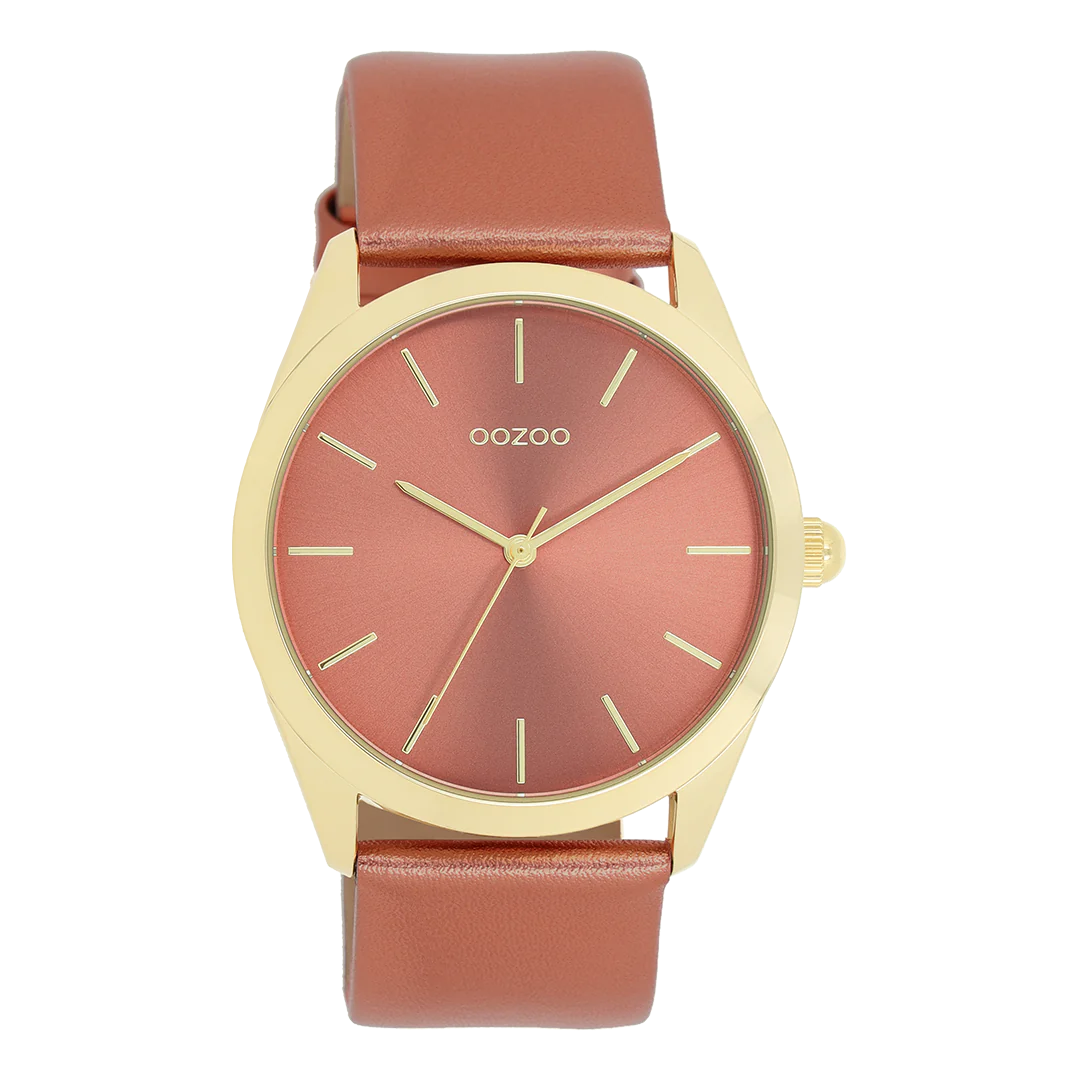 Horloge met baksteen rode leren band