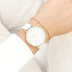 horloge met witte leren band