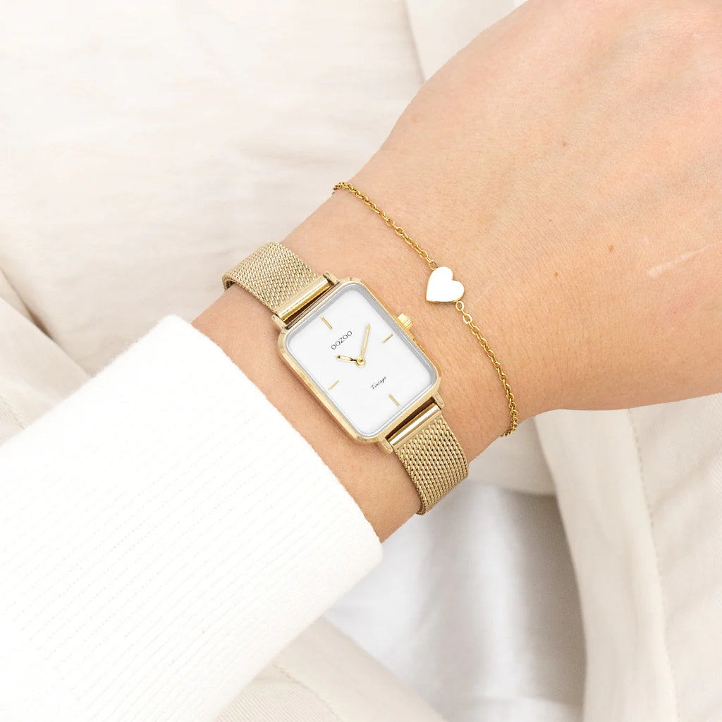 Horloge met metalen mesh band