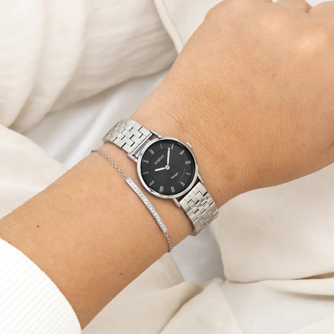 Zilverkleurige horloge met zilverkleurige roestvrijstalen band 28 mm