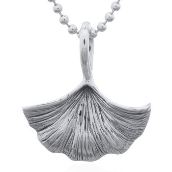 zilveren ketting hanger met ginkgo blad