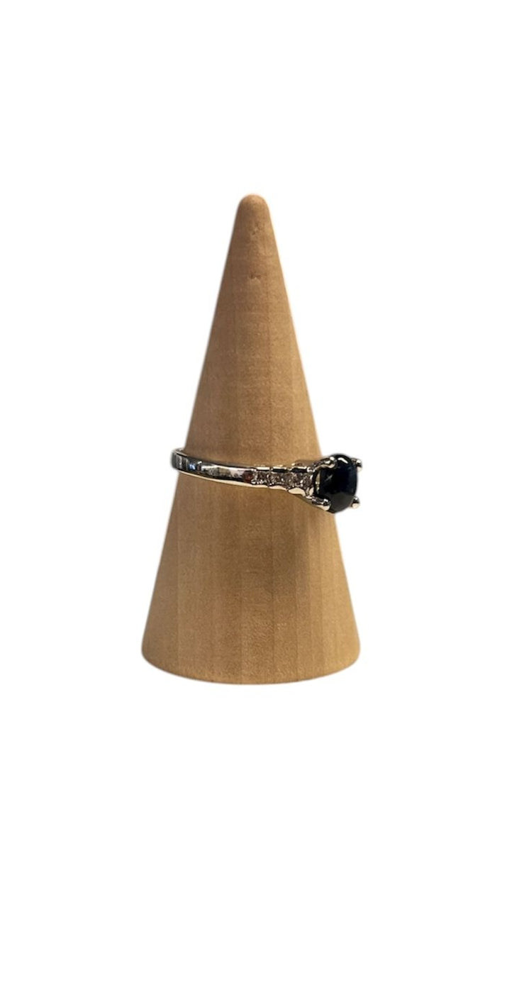 Handgemaakte zilveren saphire ring