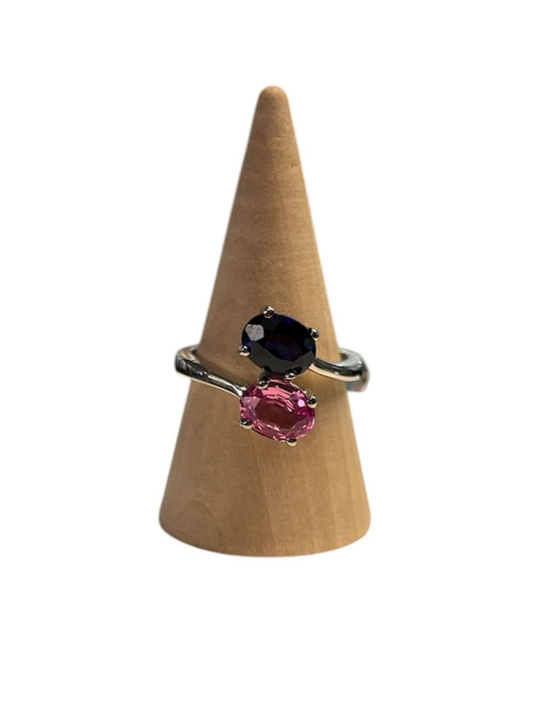 Handgemaakte zilveren saphire ring