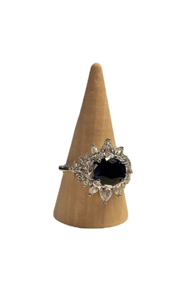 Handgemaakte zilveren saphire ring