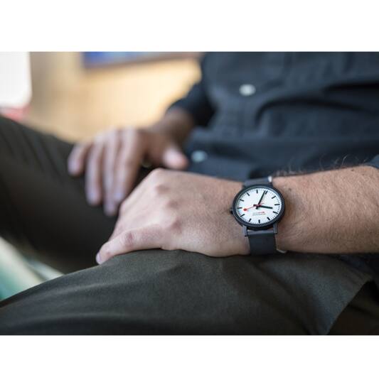 Essence - Ø41 - Zwart