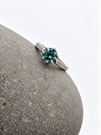 Handgemaakte zilveren moissanite ring