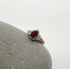Handgemaakte zilveren ruby ring