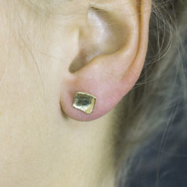 Vierkante oorstekers zilver verguld