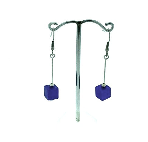 Hangoorbellen met een vierkant blokje